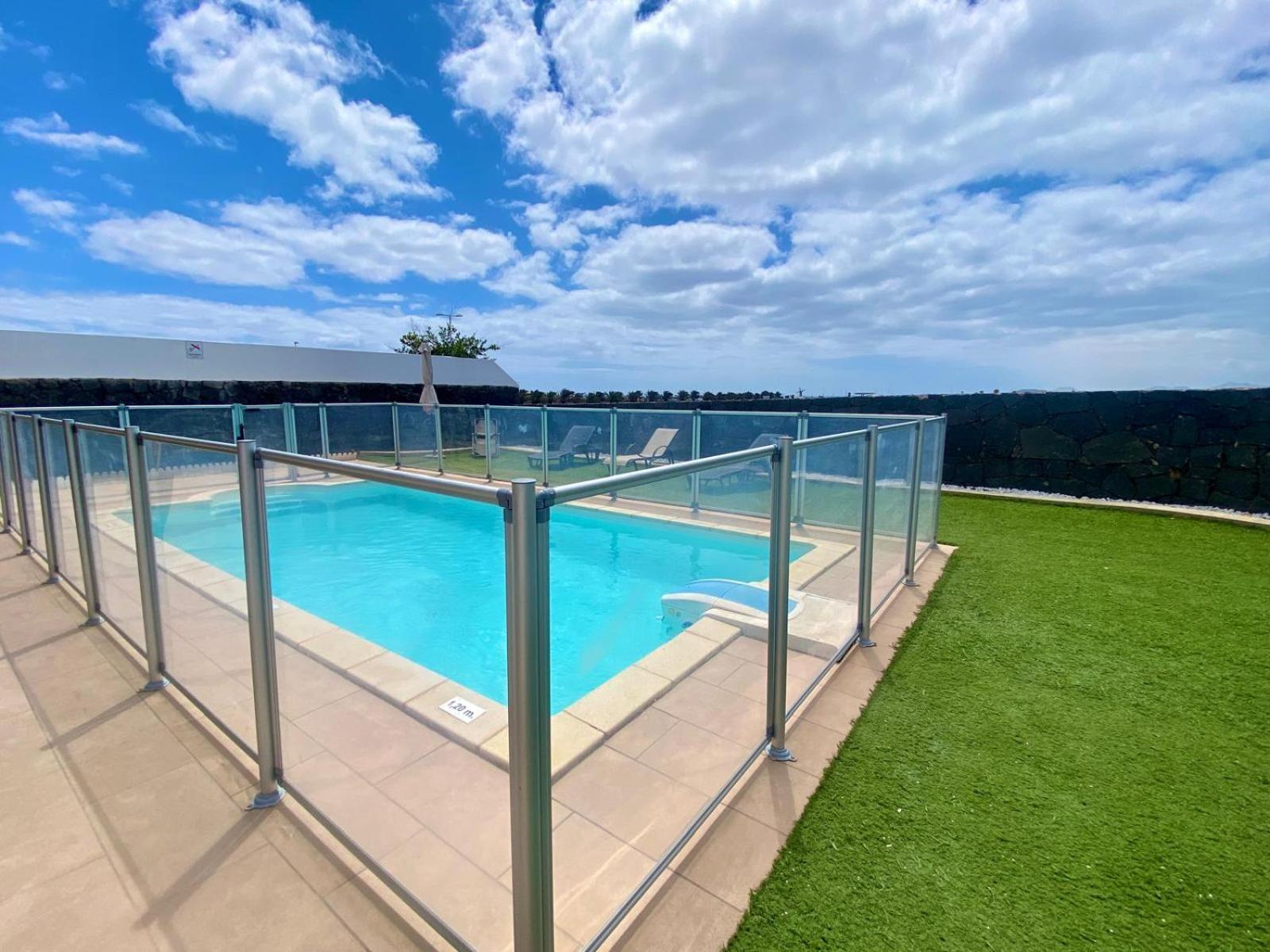 Villa Abuelo Paco - Private Heated Pool 플라야블랑카 외부 사진